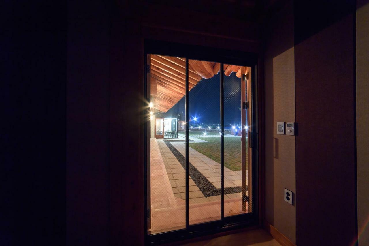 Gyeongju Hwarangroo Hotel Exterior foto